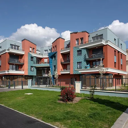 Aparthotel Domitys La Roze De Seine