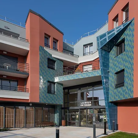 Domitys La Roze De Seine Apartmanhotel Saint-Aubin-lès-Elbeuf